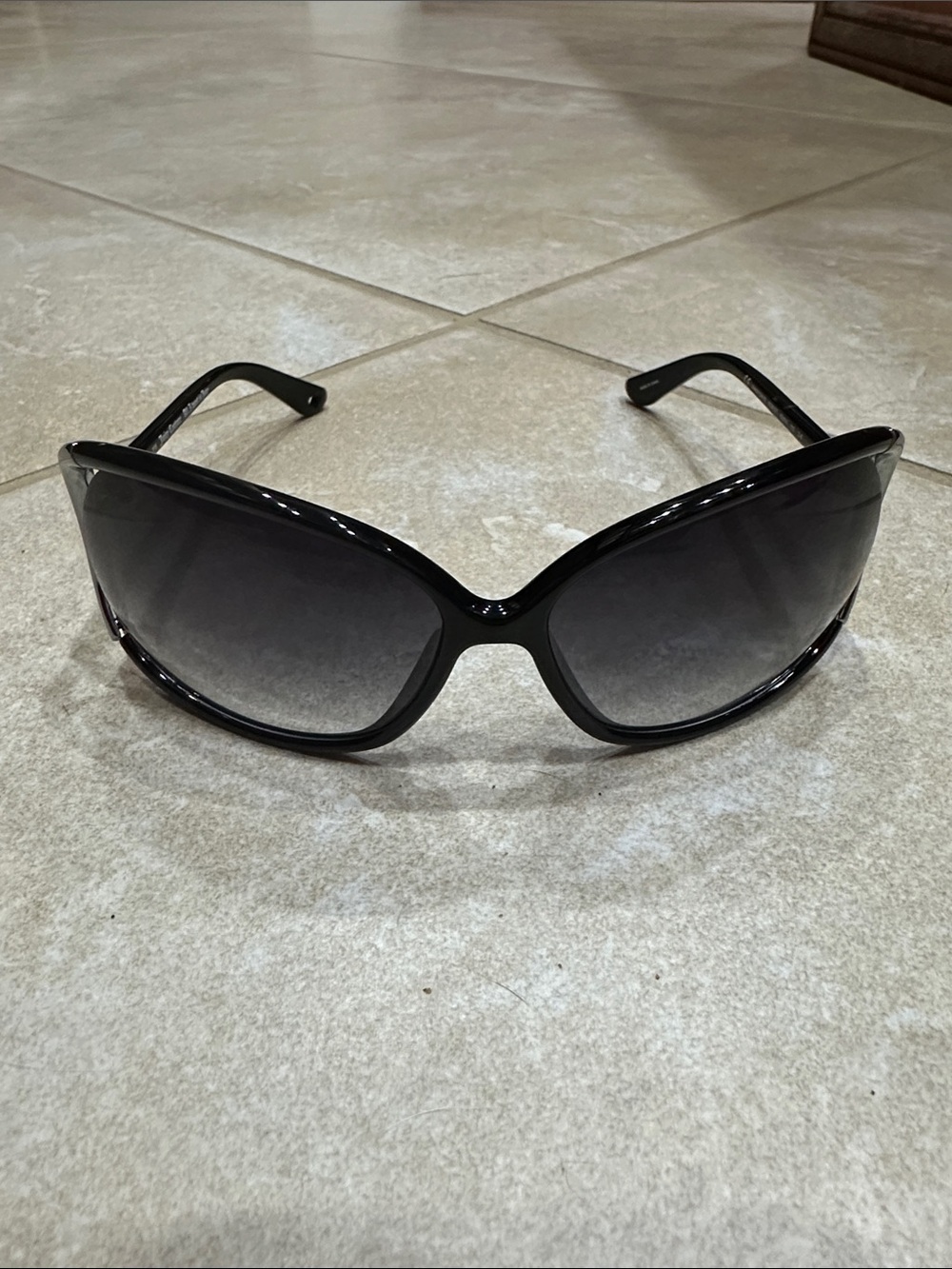 Juicy Couture Black Oversized Women's Sunglasses - Polarized Gradient Lenses